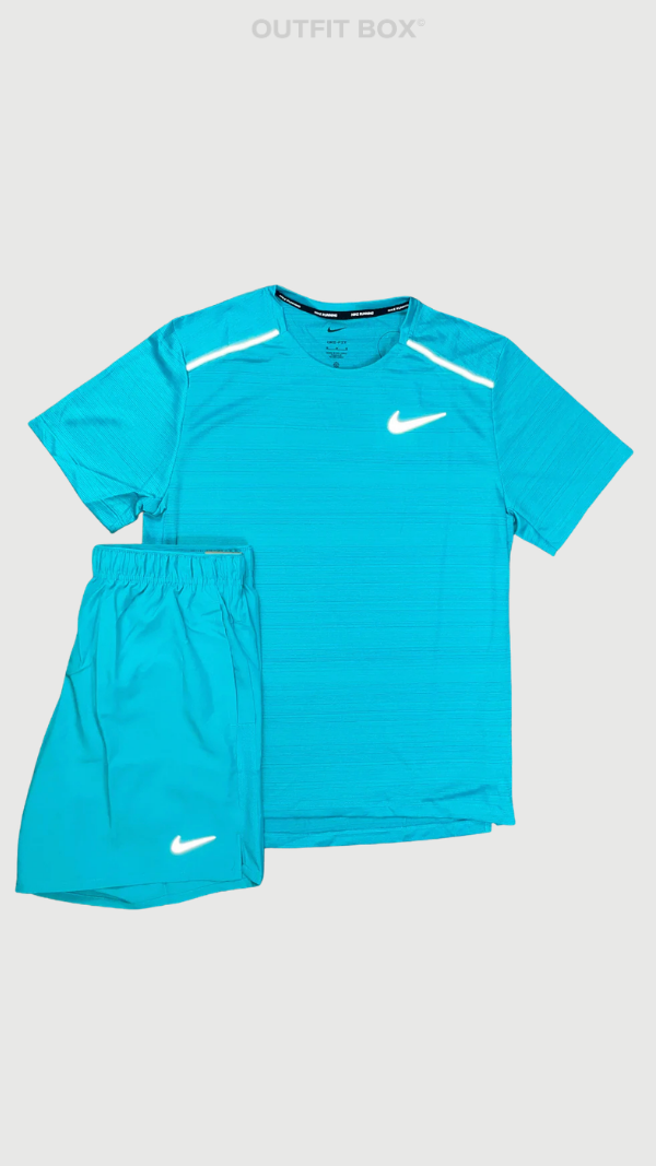 Blue Sky Running - Outfit Box